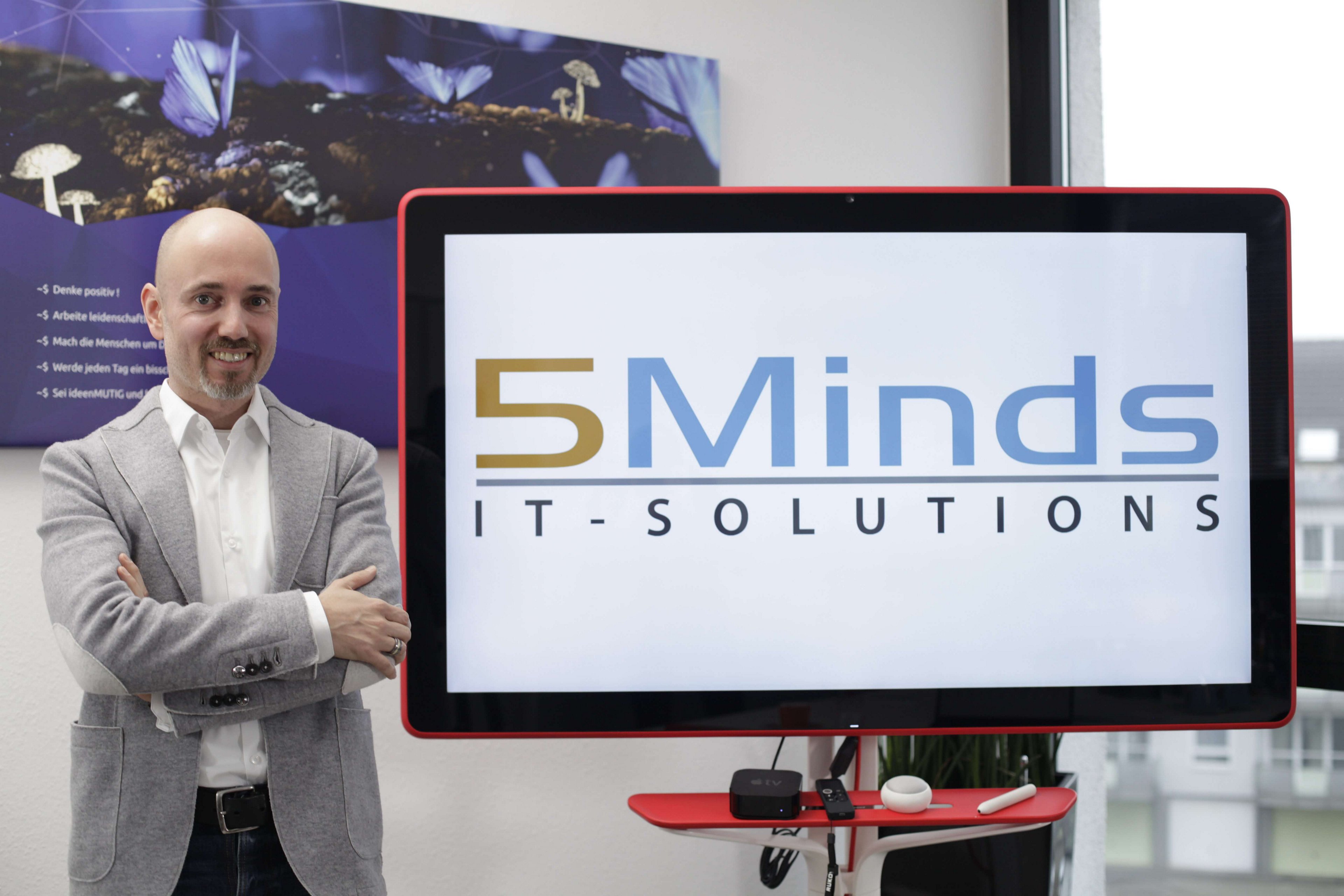 5Minds Boosts Their Collaborative Culture with Google Jamboard.