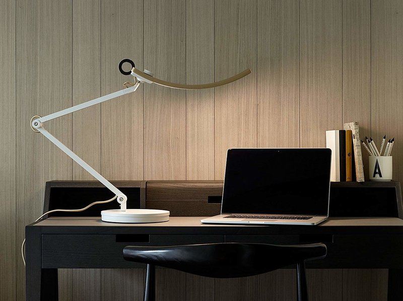 What Is The Best Lamp For Desks With, Use Of Table Lamp